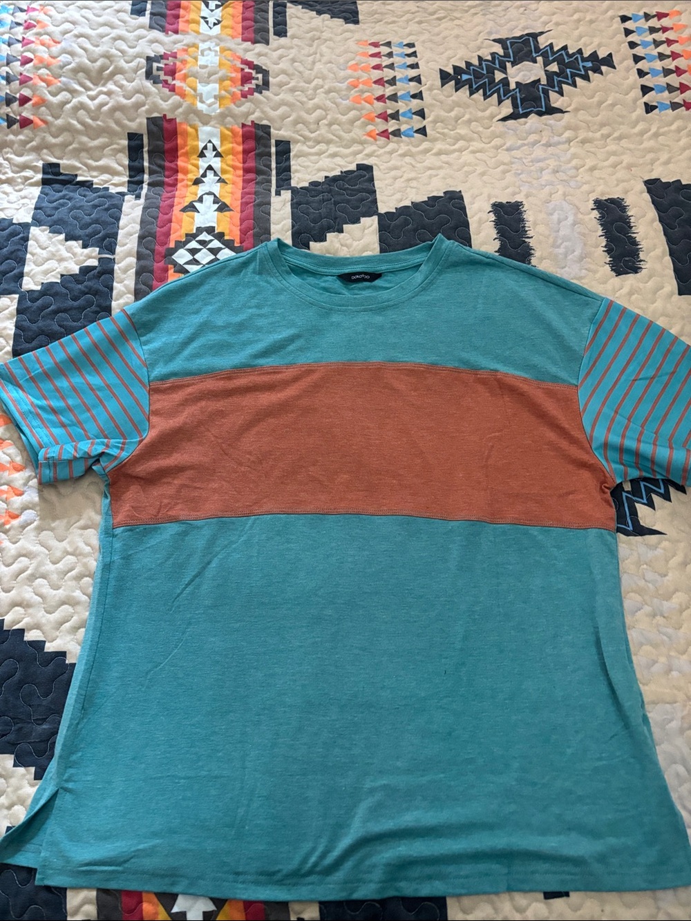 Women’s Teal and Rust Colorblock Tee